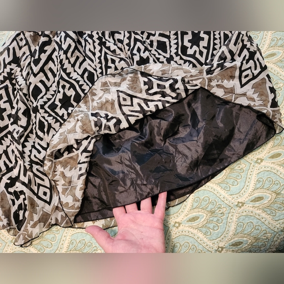 Tribal Patterned Flowy Skirt Size 10-13 Nicole Benisti - Picture 3 of 3